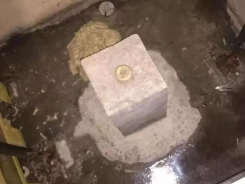 北京地铁堵漏